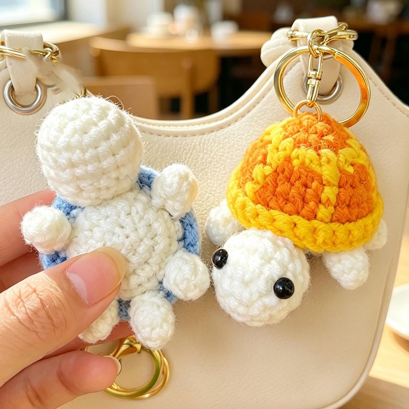 Hand Crocheted Turtle Keychain - Mini Backpack Purse recension och pris