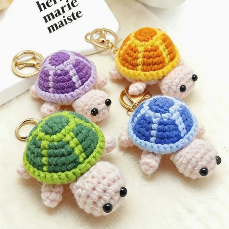 Hand Crocheted Turtle Keychain - Mini Backpack Purse recension och pris